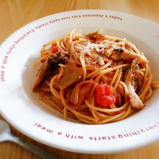 舞茸とトマトのケチャップパスタ